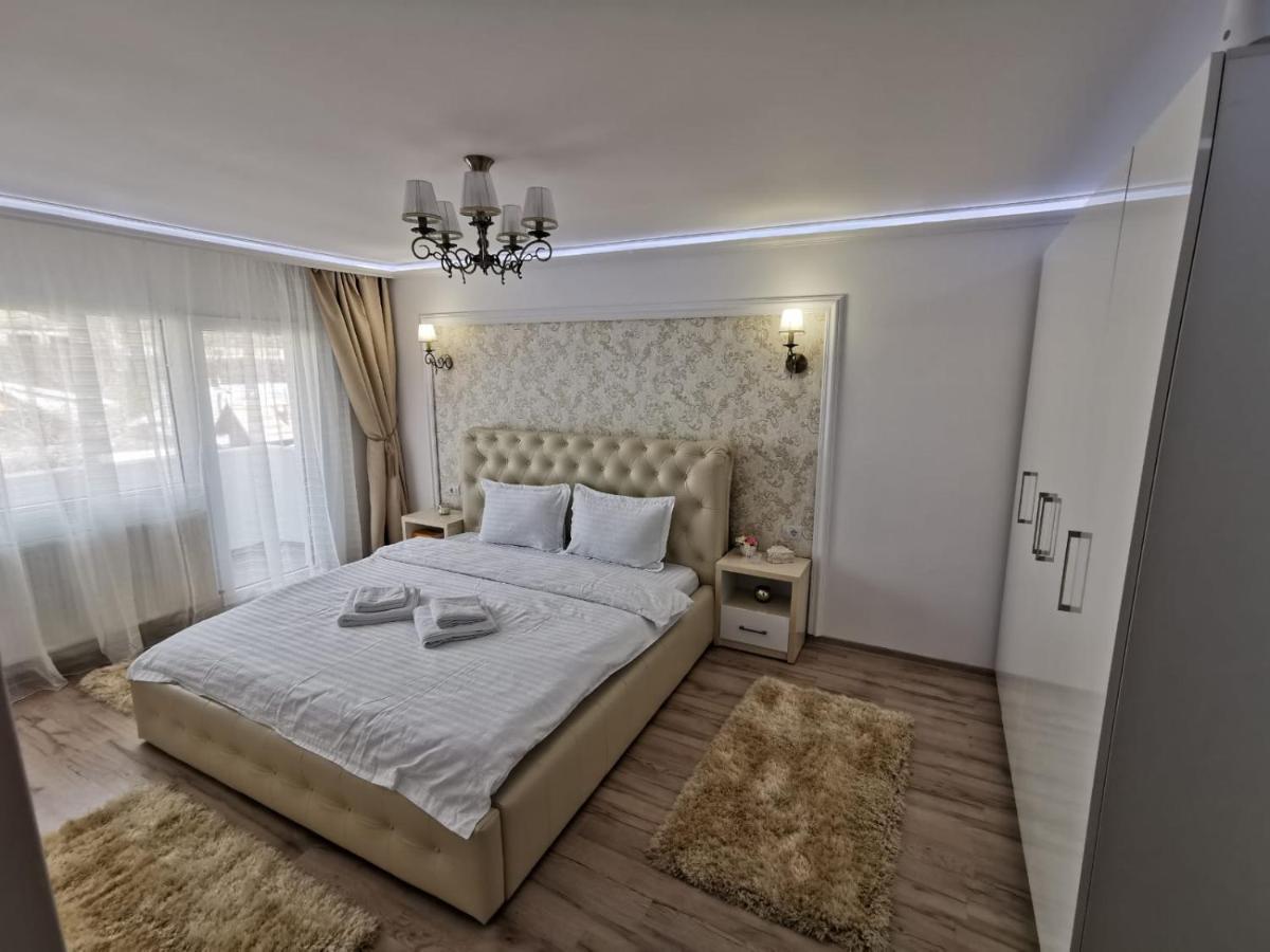 Apartament Gold Luxury Тыргу-Окна Экстерьер фото