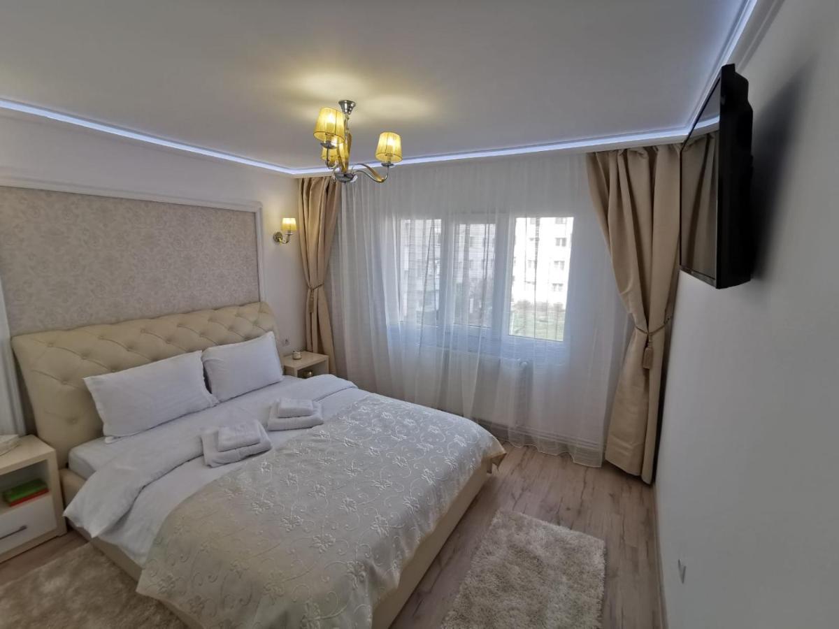 Apartament Gold Luxury Тыргу-Окна Экстерьер фото